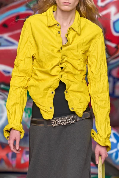 Look 57